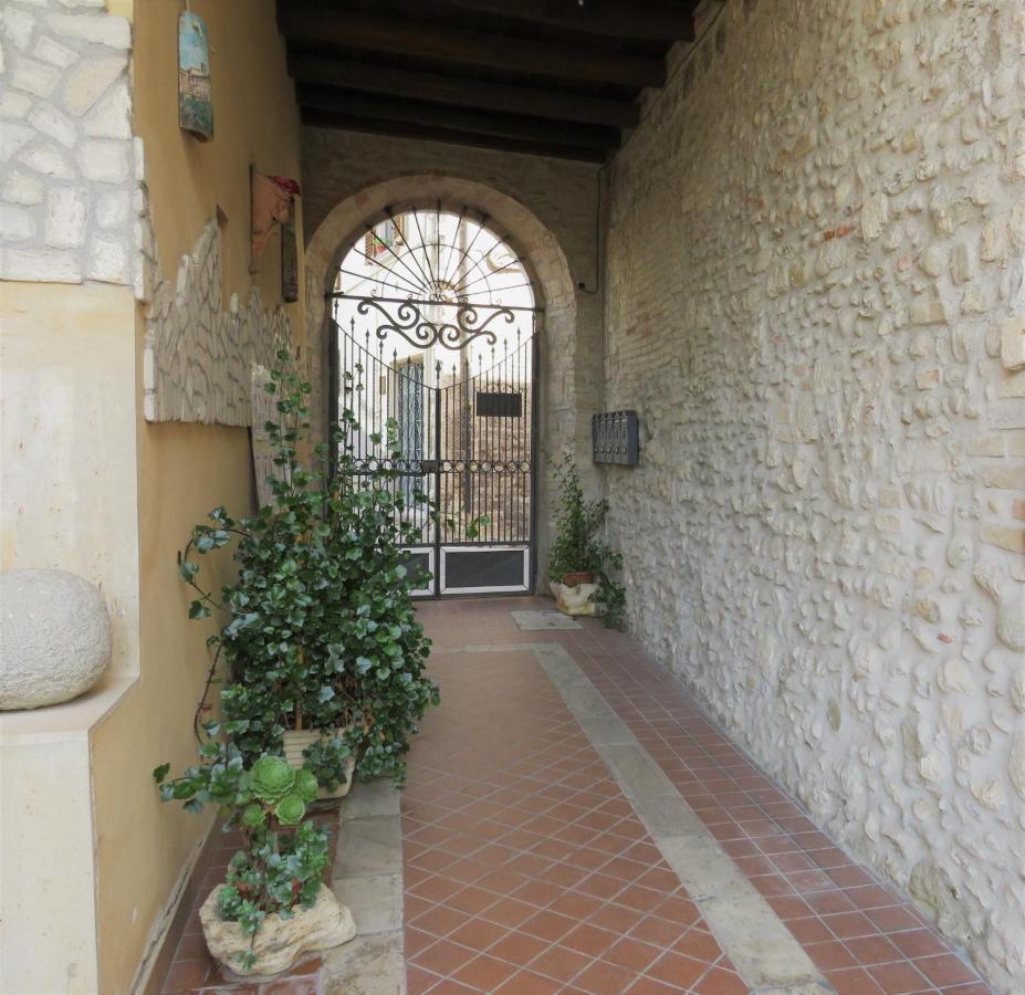 Antico Borgo Piceno Bed & Breakfast Ascoli Piceno Exterior photo